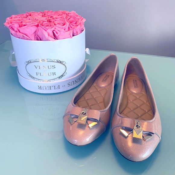 Michael Kors Nude Flats - Picture 1 of 3